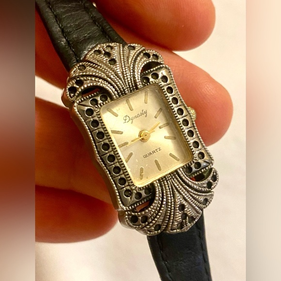 Very very old watches! - Picture 1 of 6